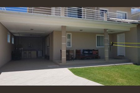 7_photo/95273b17b5.f9fd596f8c1c84e9-ATLAS-aa30d909-9bcf-4bd8-a09a-085a89daa882.jpg de casa à venda com 4 quartos, 420m² em Autódromo, Florianópolis