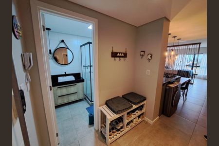 6_photo/95273b1a29.5ea3e841c7bad336-ATLAS-906de2da-45c2-4e56-9485-31b19b0c6496.jpg de apartamento à venda com 1 quarto, 39m² em Autódromo, Florianópolis