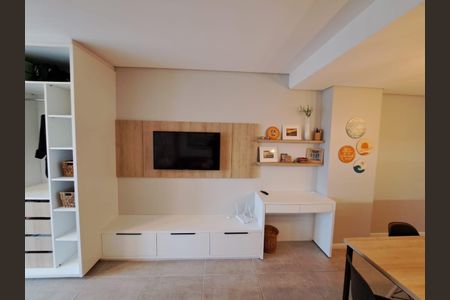 8_photo/95273b1a29.5ea3e841c7bad336-ATLAS-af18f46d-a87d-4279-8fcb-9b4a59bdb20d.jpg de apartamento à venda com 1 quarto, 39m² em Autódromo, Florianópolis