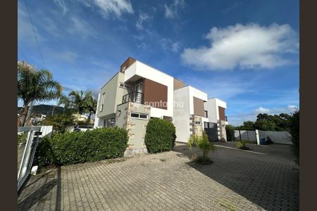 3_photo/95273b20bb.d1325d9d06f328eb-ATLAS-1f95c6a6-c14a-4b7d-a426-e9d67cbd9994.jpg de casa à venda com 3 quartos, 105m² em Moenda, Florianópolis