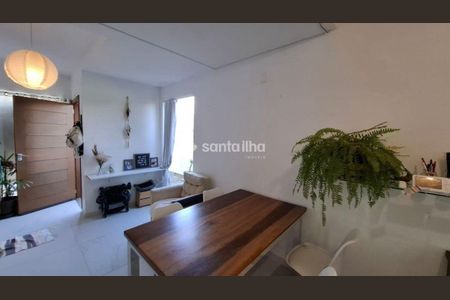 4_photo/95273b20bb.d1325d9d06f328eb-ATLAS-c3d7b77f-925a-483e-a38a-e2e6416ccbc5.jpg de casa à venda com 3 quartos, 105m² em Moenda, Florianópolis