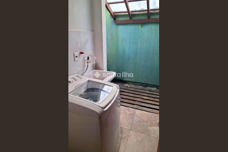 9_photo/95273b20bb.d1325d9d06f328eb-ATLAS-e4558a3e-3d12-47bc-a2cd-4deaebd9b281.jpg de casa à venda com 3 quartos, 105m² em Moenda, Florianópolis