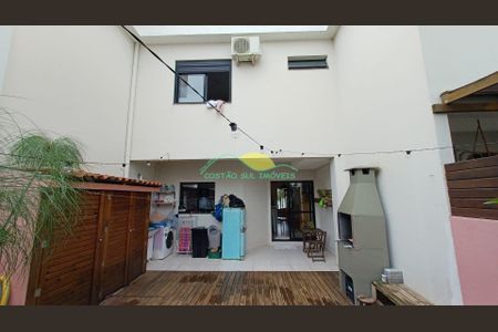 4_photo/95273b20c7.78ea92cc55484ae4-ATLAS-1e912f63-b6bb-4d29-9f8f-a80e92adfea4.jpg de casa à venda com 3 quartos, 121m² em Moenda, Florianópolis