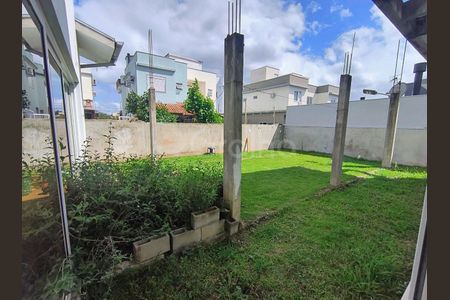 18_photo/95273b20f3.c3b9fb60c1df5c5a-ATLAS-2bd4a94d-c145-4da9-9ca7-a191e88d10d1.jpg de casa à venda com 4 quartos, 286m² em Alto Ribeirão Leste, Florianópolis