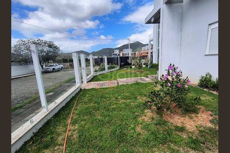 20_photo/95273b20f3.c3b9fb60c1df5c5a-ATLAS-68cf4e67-621c-408d-b873-b3ae4af2028e.jpg de casa à venda com 4 quartos, 286m² em Alto Ribeirão Leste, Florianópolis