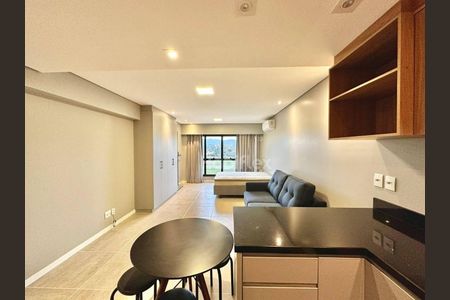 3_photo/95273b250f.6da044e9910c2af9-ATLAS-4f111cc6-1cf4-4485-914f-860d8cd64e30.jpg de kitnet/studio à venda com 1 quarto, 39m² em Moenda, Florianópolis