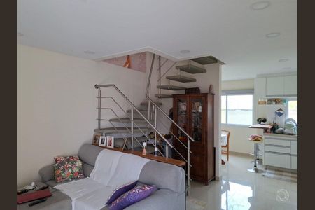 2_photo/95273b2767.7a37549eceeba21f-ATLAS-b29fba59-8fba-4b52-8bae-6506b8e3157f.jpg de casa à venda com 3 quartos, 115m² em Alto Ribeirão Leste, Florianópolis