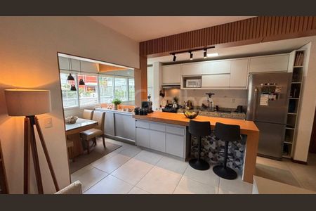 11_photo/95273b2781.69f926da45c6852f-ATLAS-a1a52247-e4b6-4cec-a0e0-553b7b1bed4e.jpg de apartamento à venda com 2 quartos, 84m² em Alto Ribeirão Leste, Florianópolis