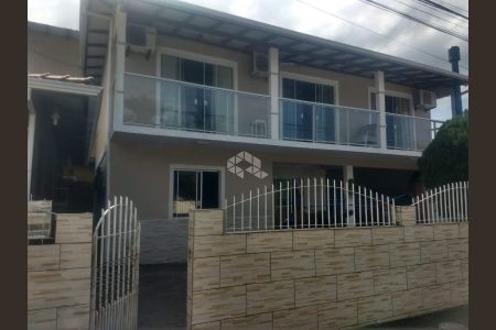 6_photo/95273b2919.1421303aa7be2334-ATLAS-e41e4960-83f9-4f4e-af77-eedde9afd6ce.jpg de casa à venda com 5 quartos, 180m² em Ribeirão da Ilha, Florianópolis