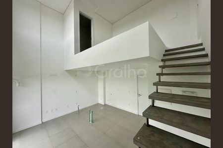 4_photo/95273b2c19.65f14a18e71baf9c-ATLAS-84fae662-e1bb-4263-8386-7b8c9607d0dd.jpg de apartamento à venda com 1 quarto, 41m² em Ribeirão da Ilha, Florianópolis