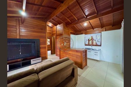 9_photo/95273b2d41.95bc2a4251ebce80-ATLAS-b88c475e-8848-4969-993b-e4ca8565ae9f.jpg de casa à venda com 3 quartos, 100m² em Morro das Pedras, Florianópolis