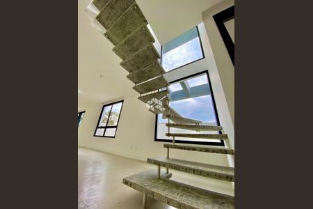 3_photo/95273b2e2b.0e8f35f2f705cb45-ATLAS-933dccb0-fd3f-4d43-af33-96d14f684f6d.jpg de casa à venda com 3 quartos, 146m² em Alto Ribeirão Leste, Florianópolis