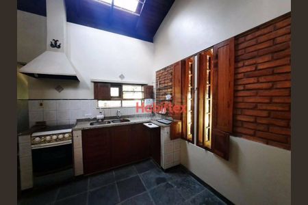 5_photo/95273b2e99.07fb07773285f6be-ATLAS-8fee0bf2-7670-4e28-83c5-0ae6cb4e48ca.jpg de casa à venda com 3 quartos, 140m² em Alto Ribeirão, Florianópolis