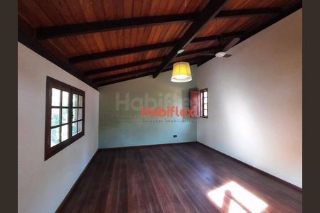 10_photo/95273b2e99.07fb07773285f6be-ATLAS-bd3f32cf-5334-49ef-aef9-fe615039c4da.jpg de casa à venda com 3 quartos, 140m² em Alto Ribeirão, Florianópolis