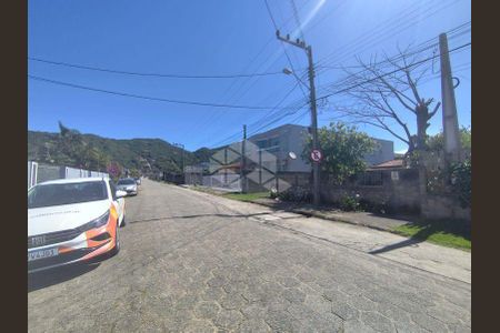 7_photo/95273b2f2f.ae537c11cfa6cc3a-ATLAS-1c5ac721-94bf-4f8c-9a72-61ada9cc66b7.jpg de casa para alugar com 3 quartos, 143m² em Alto Ribeirão Leste, Florianópolis