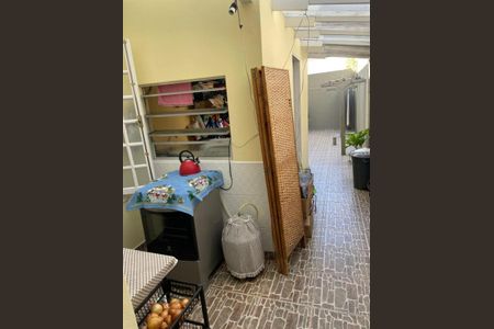 4_photo/95273b2f45.e968a236ebbcaf16-ATLAS-20d2dc01-f0ef-4e3b-9cfa-9a9b121227ad.jpg de casa à venda com 5 quartos, 200m² em Alto Ribeirão Leste, Florianópolis