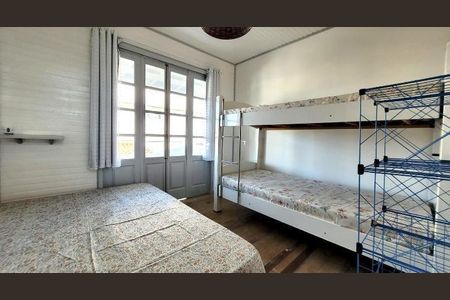 6_photo/95273b2f45.e968a236ebbcaf16-ATLAS-a01c6bcf-e697-48af-accf-9bc8a53803e8.jpg de casa à venda com 5 quartos, 200m² em Alto Ribeirão Leste, Florianópolis