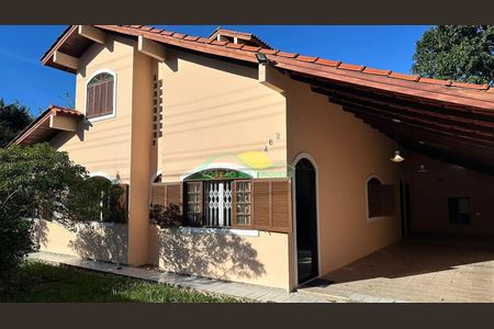 5_photo/95273b3133.b8ea18955eb34190-ATLAS-b64f4b02-6b0c-44a2-af34-5f3358fec2c6.jpg de casa para alugar com 3 quartos, 240m² em Morro das Pedras, Florianópolis