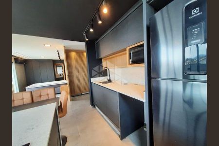 11_photo/95273b3167.06d0e82101a84137-ATLAS-d9fbb9de-dd14-4d23-979a-4b2cf76a5d79.jpg de apartamento para alugar com 1 quarto, 50m² em Morro das Pedras, Florianópolis