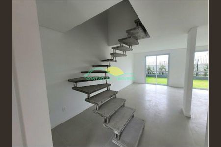 19_photo/95273b3259.9b0e853e47463488-ATLAS-62eaf9f5-ccea-4d6a-8bd5-e701ef5355fd.jpg de casa à venda com 3 quartos, 101m² em Morro das Pedras, Florianópolis