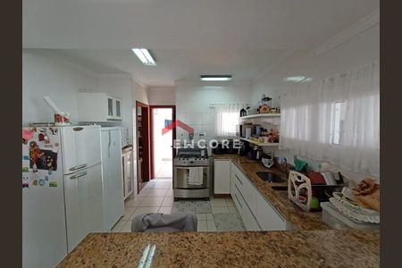 11_photo/95273b34e7.685cd0f17667c141-ATLAS-eb0342de-17c5-4c8c-82de-fd60508cb349.jpg de casa de condomínio à venda com 4 quartos, 284m² em Morro das Pedras, Florianópolis