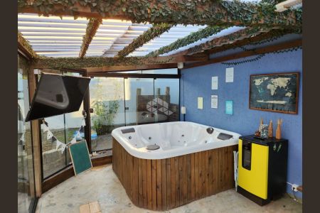 5_photo/95273b35d9.3dea3cab82053bf3-ATLAS-188a7d75-2597-4aff-9d6b-e12c3ce2a2be.jpg de casa à venda com 3 quartos, 159m² em Morro das Pedras, Florianópolis