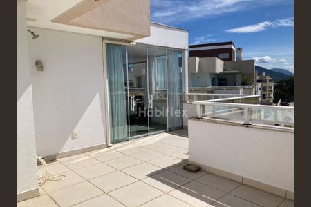 25_photo/95273b3631.d90ba2d2a0bbcdcd-ATLAS-eae174b3-1198-4f85-9697-db4f34e6a1ed.jpg de apartamento à venda com 1 quarto, 90m² em Campeche, Florianópolis