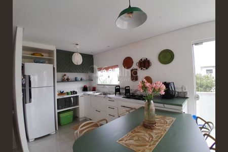 6_photo/95273b36f5.0cd2d7f2b4e649ba-ATLAS-32f73345-def0-4196-a749-9f6262a3dbc2.jpg de apartamento para alugar com 2 quartos, 110m² em Campeche, Florianópolis