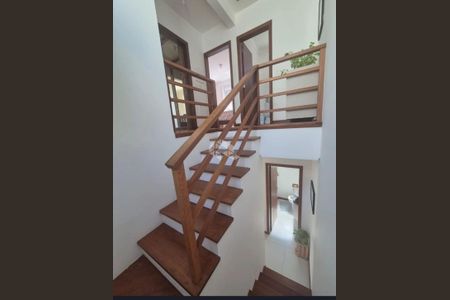 23_photo/95273b3c59.cba3da746242e602-ATLAS-4349d7f3-5aad-4fd3-a7aa-c92cb28bbd5c.jpg de casa à venda com 3 quartos, 122m² em Moenda, Florianópolis