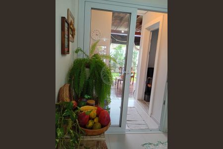 35_photo/95273b3ccf.6ba4ef9df26df2e3-ATLAS-d715b893-26ff-4331-9fb8-eeb73b813e59.jpg de casa à venda com 3 quartos, 133m² em Moenda, Florianópolis