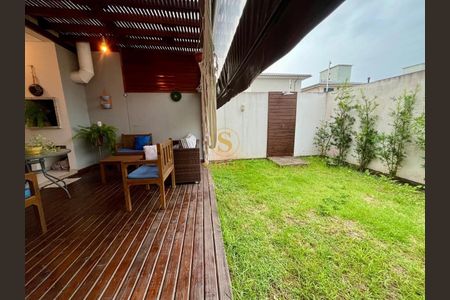 10_photo/95273b3ccf.6ba4ef9df26df2e3-ATLAS-dcbb19e0-9e56-4fc3-b7a0-166ea8b59eea.jpg de casa à venda com 3 quartos, 117m² em Moenda, Florianópolis