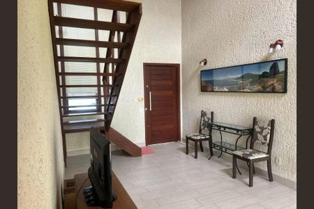 3_photo/95273b3cdb.fbcd7a2e7ac63d93-ATLAS-29013dea-9838-4480-a5a7-f4b00e9fcb9e.jpg de casa à venda com 3 quartos, 113m² em Moenda, Florianópolis