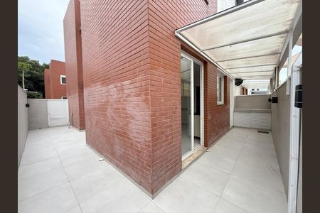 17_photo/95273b3ce9.3dea3cab82053bf3-ATLAS-c3d8a63a-6351-4862-b477-12ee8adb2ae6.jpg de casa à venda com 3 quartos, 161m² em Moenda, Florianópolis
