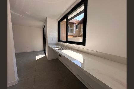 6_photo/95273b3ce9.d7a91d1757fec3a4-ATLAS-befe7c8a-e92e-4284-9268-e28b6d8d2538.jpg de casa à venda com 3 quartos, 123m² em Moenda, Florianópolis