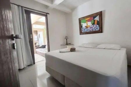 8_photo/95273b3ea3.891e03bf67889dd5-ATLAS-48e08c7f-57db-4e2b-8274-b2b866a663c7.jpg de casa à venda com 5 quartos, 350m² em Campeche, Florianópolis