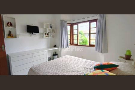 30_photo/95273b3eb5.80a7f3f1b00bd23a-ATLAS-89a84e19-4dd2-4ed0-9025-d810f547ceda.jpg de casa à venda com 4 quartos, 231m² em Campeche, Florianópolis