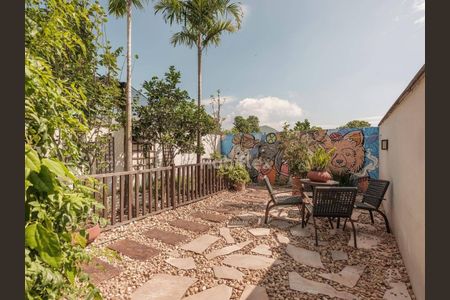 14_photo/95273b43f9.d8e91e8e954cbba3-ATLAS-a52dfc02-ae41-4b88-ae93-6093149f6aa0.jpg de casa à venda com 3 quartos, 124m² em Campeche Leste, Florianópolis