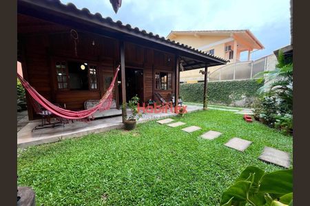 7_photo/95273b44b3.afd72e55bd2e2030-ATLAS-76e9d7d0-7d90-46ab-a1fe-cca9d5dc2745.jpg de casa à venda com 4 quartos, 280m² em Campeche Leste, Florianópolis