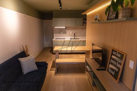 11_photo/95273b451f.912bb953107d94de-ATLAS-7d140390-5ef2-4fa8-9371-42eff6d20585.jpg de apartamento à venda com 1 quarto, 48m² em Campeche Leste, Florianópolis