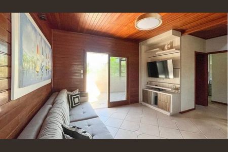 39_photo/95273b4577.d95d8692e7bc448d-ATLAS-082f7c7b-67f2-49eb-ac5b-e730a565c7e1.jpg de casa para alugar com 3 quartos, 264m² em Campeche Leste, Florianópolis