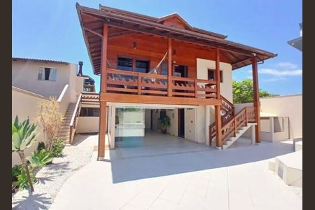 21_photo/95273b4577.d95d8692e7bc448d-ATLAS-d7f60d60-5bb1-45ef-ae33-5c384028ae8d.jpg de casa para alugar com 3 quartos, 264m² em Campeche Leste, Florianópolis