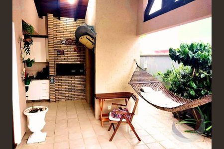 6_photo/95273b46cf.f5994e8b2021a887-ATLAS-7dec9e9b-6555-49da-9366-6bf8d3d1643c.jpg de casa à venda com 5 quartos, 305m² em Campeche, Florianópolis