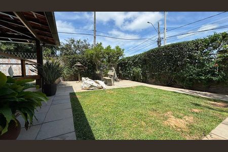 8_photo/95273b47bd.f7e81ba1849dc159-ATLAS-205be157-ee79-4dcb-892f-e512e138c13a.jpg de casa à venda com 3 quartos, 537m² em Campeche, Florianópolis