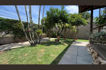 8_photo/95273b47bd.f7e81ba1849dc159-ATLAS-863e2251-54ff-447e-8879-d148db2d3c9c.jpg de casa à venda com 3 quartos, 537m² em Campeche, Florianópolis