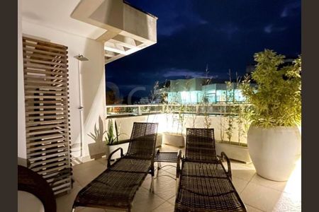 13_photo/95273b498f.36a221a7a8259bbb-ATLAS-7cac2f00-898b-4ca7-935c-012a15208024.jpg de apartamento à venda com 1 quarto, 90m² em Campeche, Florianópolis