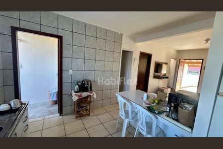 4_photo/95273b4aaf.01a7aedc5f772de5-ATLAS-76cbafb6-3a54-4ad8-872d-6cd0edd07a2c.jpg de casa à venda com 2 quartos, 83m² em Campeche, Florianópolis