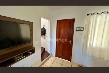 3_photo/95273b4aaf.01a7aedc5f772de5-ATLAS-ef87b0f6-da20-4c3c-8c56-8791040e84d3.jpg de casa à venda com 2 quartos, 83m² em Campeche, Florianópolis