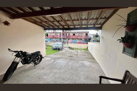 3_photo/95273b4aaf.49b8dd6d5afa2a07-ATLAS-d87fbd61-36d1-47fa-a9a8-78c94305ec9e.jpg de casa à venda com 2 quartos, 83m² em Campeche, Florianópolis