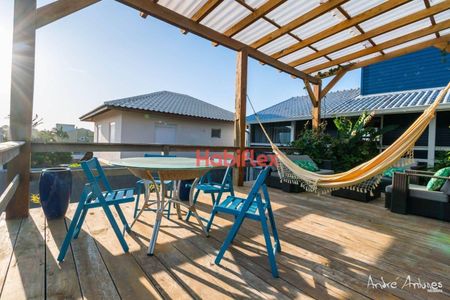 4_photo/95273b4e57.7a37549eceeba21f-ATLAS-9c482d27-2b61-42c8-85a8-78212b1acd19.jpg de casa à venda com 5 quartos, 280m² em Campeche, Florianópolis