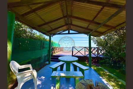 8_photo/95273b4ea7.5564e16b2c01dcfa-ATLAS-6aef994a-d89e-48b1-817c-cb99edd697f1.jpg de casa à venda com 3 quartos, 475m² em Campeche, Florianópolis